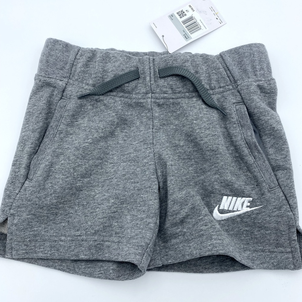Nike Big Girls Sportswear Club French Terry Shorts - NWT - XS